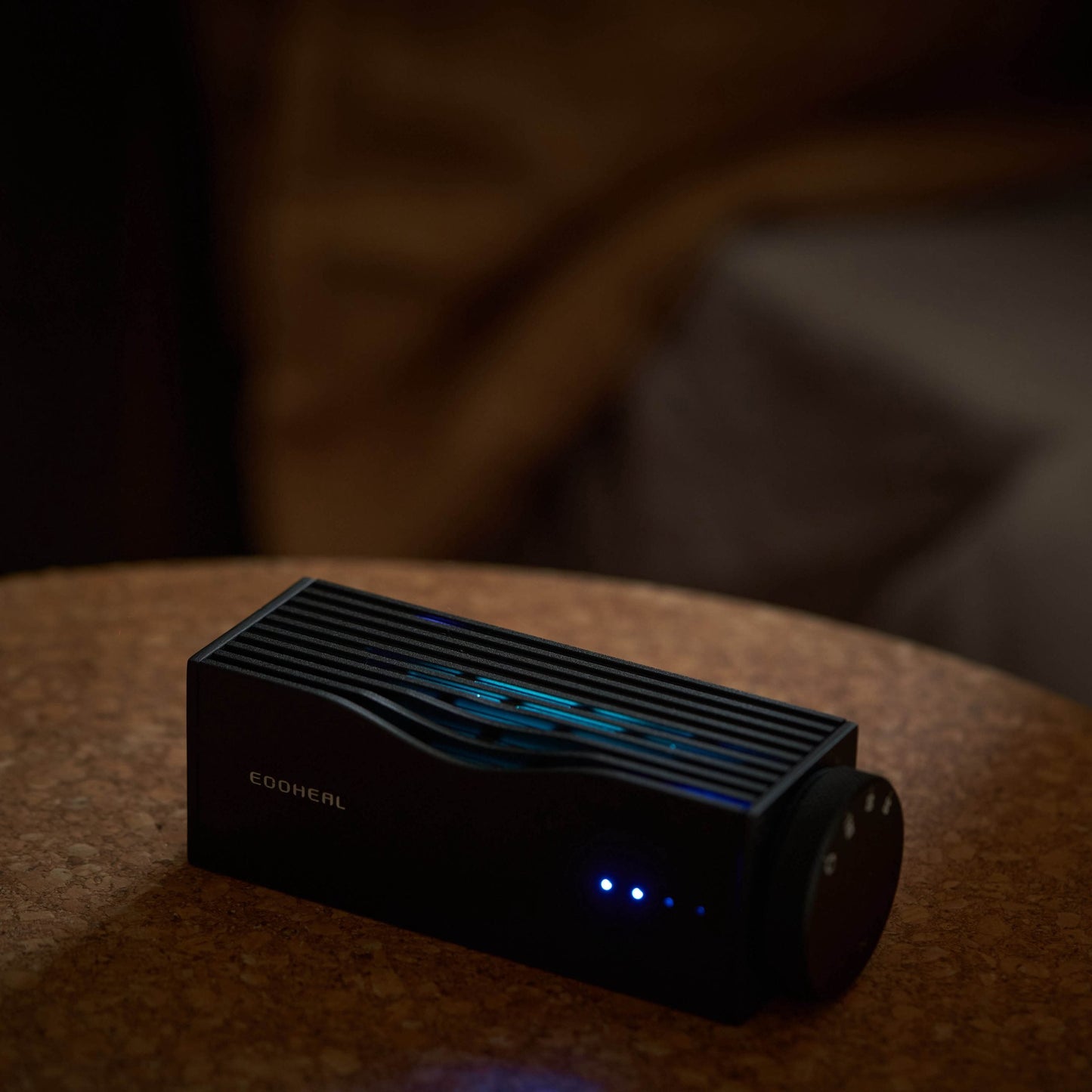 KNOT | Sterilisasi Penghilang Bau Foton UV Portabel Pertama di Dunia