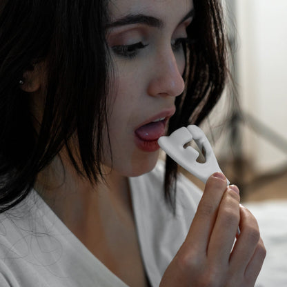 Snorles GenioFlex | Alat Bantu Lidah Anti-Mendengkur Pertama di Dunia di Siang Hari